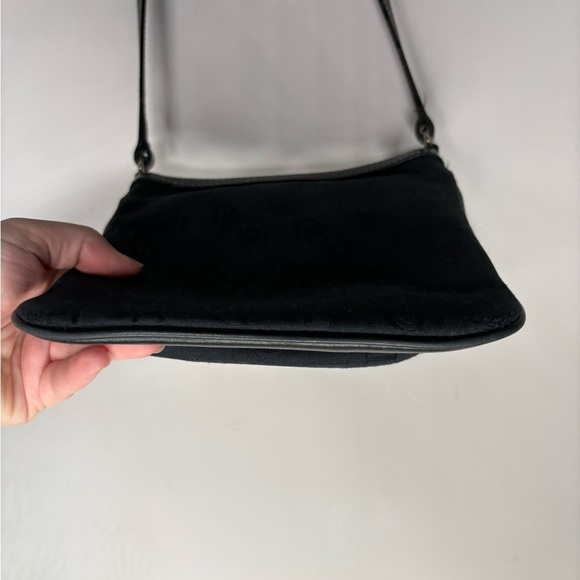 Dooney & Bourke Black Shoulder Bag - Picture 6 of 10